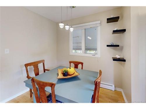 15 Lorne St, Fredericton, NB 