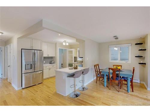 15 Lorne St, Fredericton, NB 