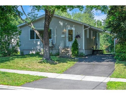 15 Lorne St, Fredericton, NB 
