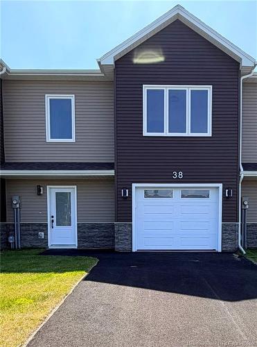 38 Ocean Dr, Saint John, NB 