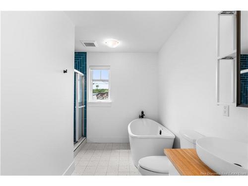 24 Brooklyn St, Moncton, NB 
