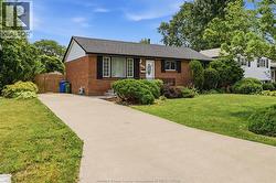5401 QUEEN ELIZABETH Windsor, ON N8T 1N2