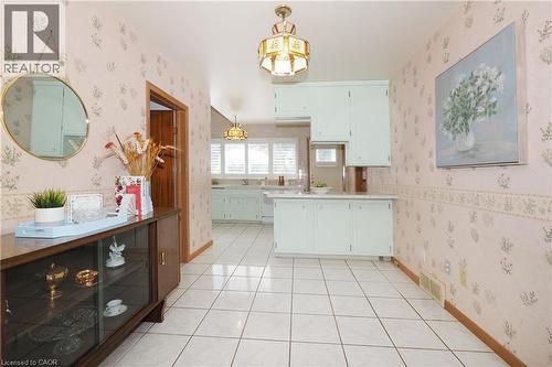 15 Gilmour Crescent, Kitchener, ON - Indoor