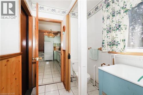 15 Gilmour Crescent, Kitchener, ON - Indoor Photo Showing Bathroom