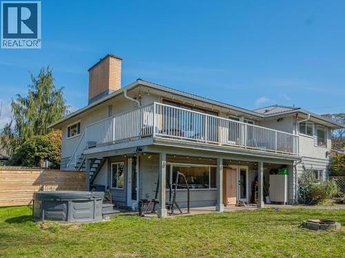 2277 Phillips Road, Powell River, BC - Outdoor With Deck Patio Veranda