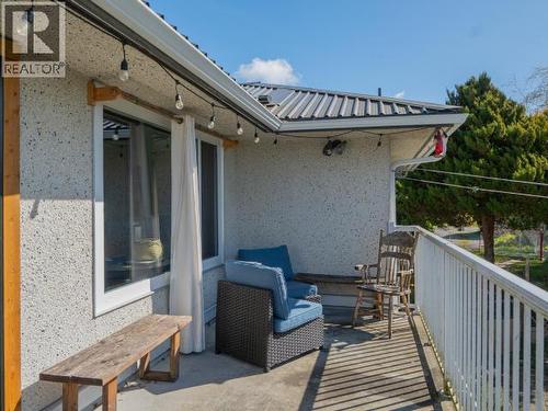 2277 Phillips Road, Powell River, BC - Outdoor With Exterior