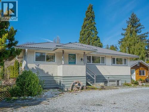 2277 Phillips Road, Powell River, BC - Outdoor