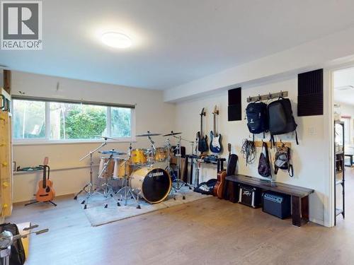 2277 Phillips Road, Powell River, BC - Indoor