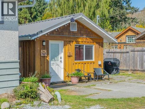 2277 Phillips Road, Powell River, BC - Outdoor