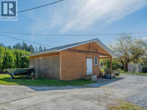 2277 Phillips Road, Powell River, BC - Outdoor
