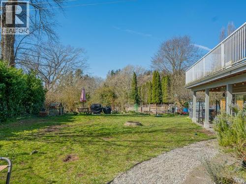 2277 Phillips Road, Powell River, BC - Outdoor