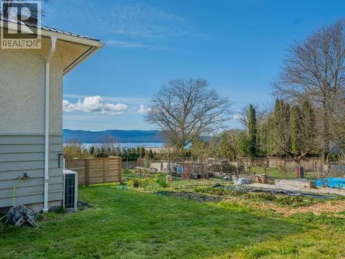 2277 Phillips Road, Powell River, BC - Outdoor