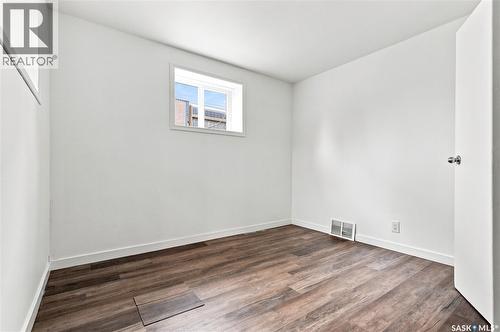 209 T Avenue N, Saskatoon, SK - Indoor Photo Showing Other Room