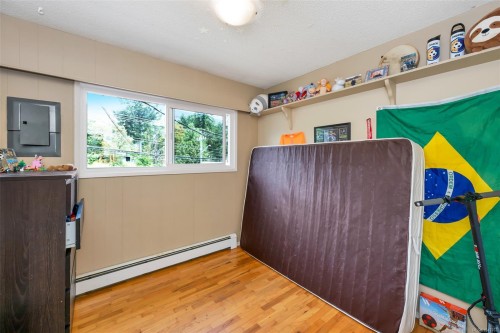 1080 Maple Bay Rd, Duncan, BC 