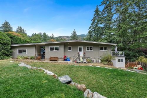 1080 Maple Bay Rd, Duncan, BC 