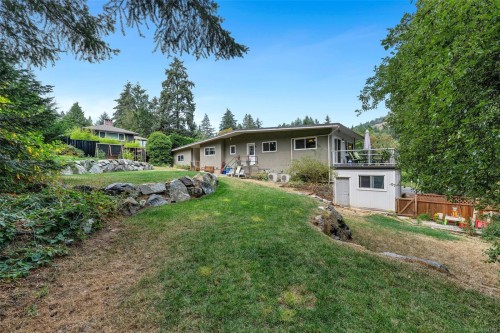 1080 Maple Bay Rd, Duncan, BC 