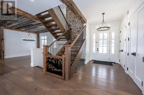 16 Heron Boulevard, Springwater, ON - Indoor Photo Showing Other Room