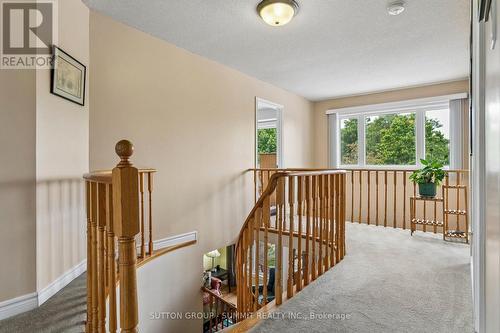 3176 Dovetail Mews, Mississauga, ON - Indoor Photo Showing Other Room