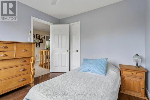 3176 Dovetail Mews, Mississauga, ON - Indoor Photo Showing Bedroom