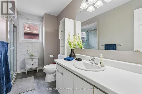 3176 Dovetail Mews, Mississauga, ON - Indoor Photo Showing Bathroom