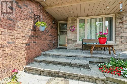 3176 Dovetail Mews, Mississauga, ON - Outdoor With Deck Patio Veranda