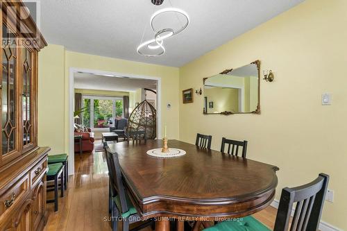 3176 Dovetail Mews, Mississauga, ON - Indoor Photo Showing Dining Room