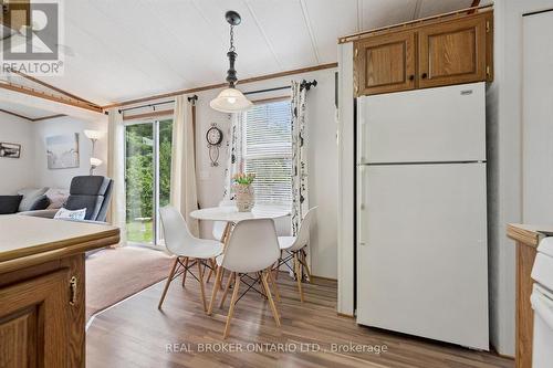 218 Beach Road, Centre Wellington, ON - Indoor