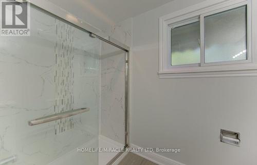 80 Lower Canada Crescent, Kitchener, ON - 