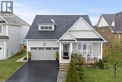 8424 MULBERRY Drive Niagara Falls, ON L2H 0K4