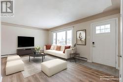 UPPER - 177 MYRTLE STREET St. Thomas, ON N5R 2G8