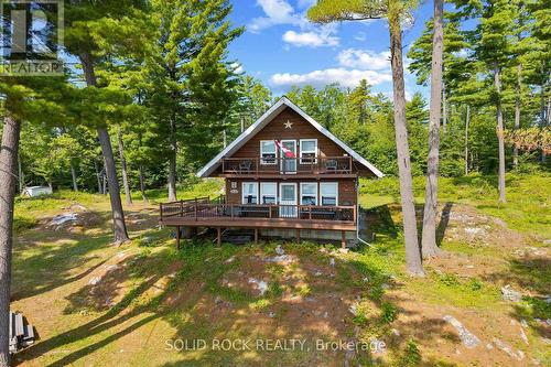 992 WHITE LAKE SHORE NORTH  Lanark Highlands, ON K0A 3L0
