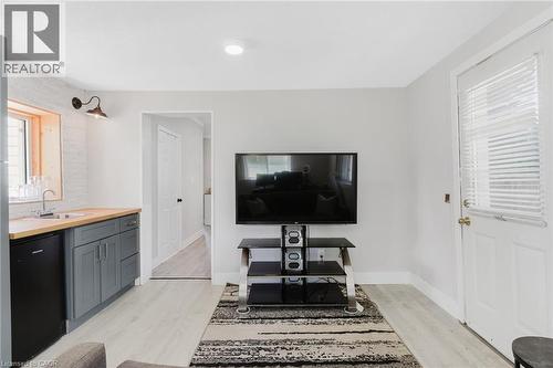 35 Shade Street, Cambridge, ON - Indoor