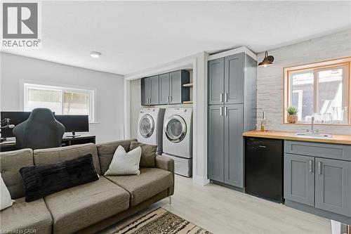 35 Shade Street, Cambridge, ON - Indoor