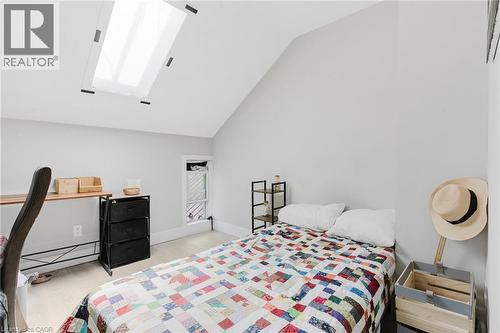 35 Shade Street, Cambridge, ON - Indoor Photo Showing Bedroom