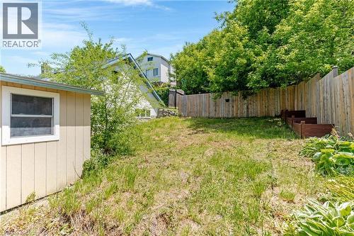 35 Shade Street, Cambridge, ON - Outdoor