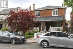 364 WESTMORELAND AVENUE N Toronto, ON M6H 3A7