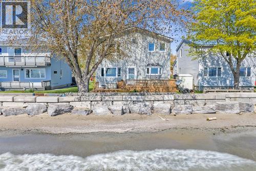 545 LAKEVIEW  Essex, ON N0R 1G0