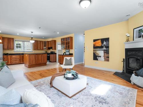 925 Winwick Road, Halifax, NS - Indoor Photo Showing Living Room With Fireplace