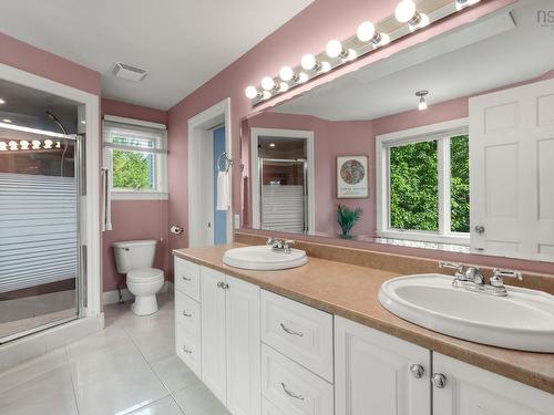 925 Winwick Road, Halifax, NS - Indoor Photo Showing Bathroom