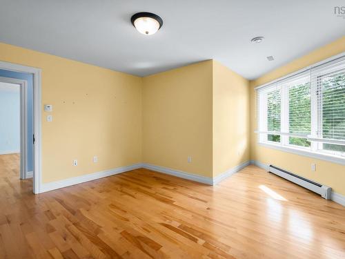 925 Winwick Road, Halifax, NS - Indoor Photo Showing Other Room