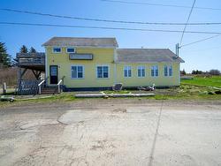 15 Highway 217 Freeport, NS B0V 1B0