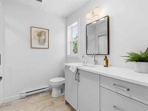 Pun-68B 170 Puncheon Way, Bedford, NS - Indoor Photo Showing Bathroom
