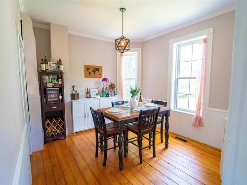42 Victoria Street, Amherst, NS - Indoor Photo Showing Dining Room