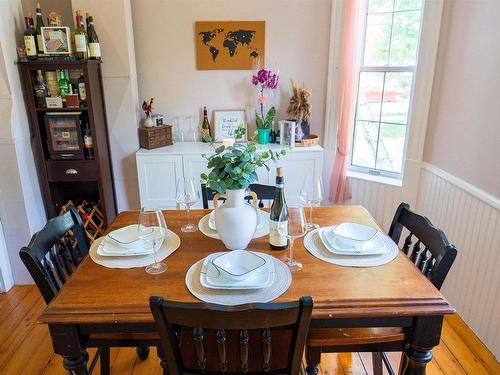 42 Victoria Street, Amherst, NS - Indoor Photo Showing Dining Room