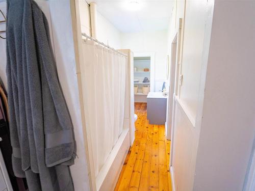42 Victoria Street, Amherst, NS - Indoor