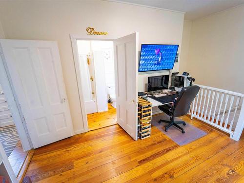 42 Victoria Street, Amherst, NS - Indoor Photo Showing Office