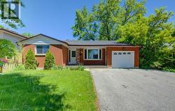 80 LOWER CANADA Crescent  Kitchener, ON N2P 1E8