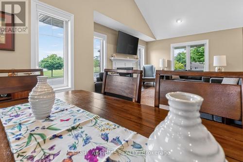 2 Noble Lane, St. Thomas, ON - Indoor
