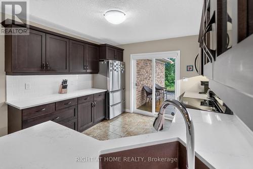 2 Noble Lane, St. Thomas, ON - Indoor Photo Showing Kitchen