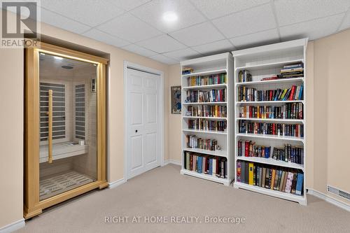 2 Noble Lane, St. Thomas, ON - Indoor
